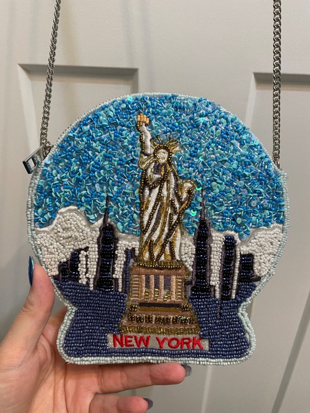 Viral New York City Snowglobe